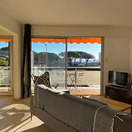 Des Cyclades * Le Lavandou