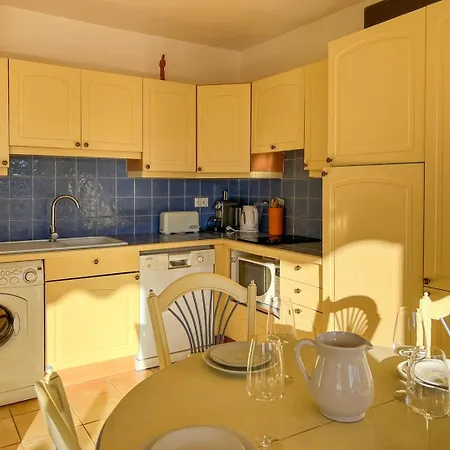 Des Cyclades Le Lavandou